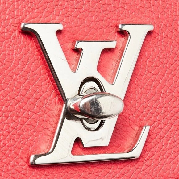 Louis Vuitton Poppy Leather Lockme Backpack - Picture 4 of 12